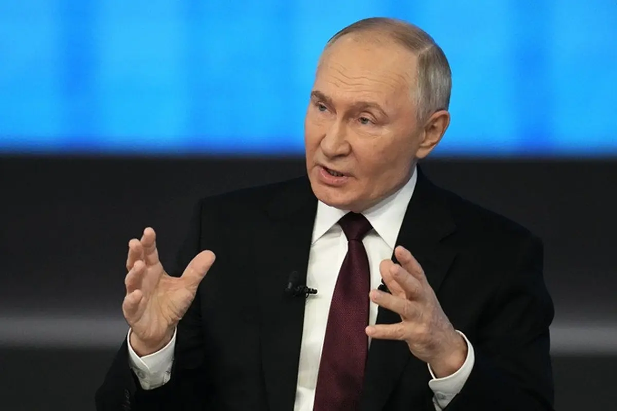 Presiden Rusia Vladimir Putin dalam konferensi pers tahunan di Gostinny Dvor, Moskow, Rusia, pada Kamis (19/12/2024).
