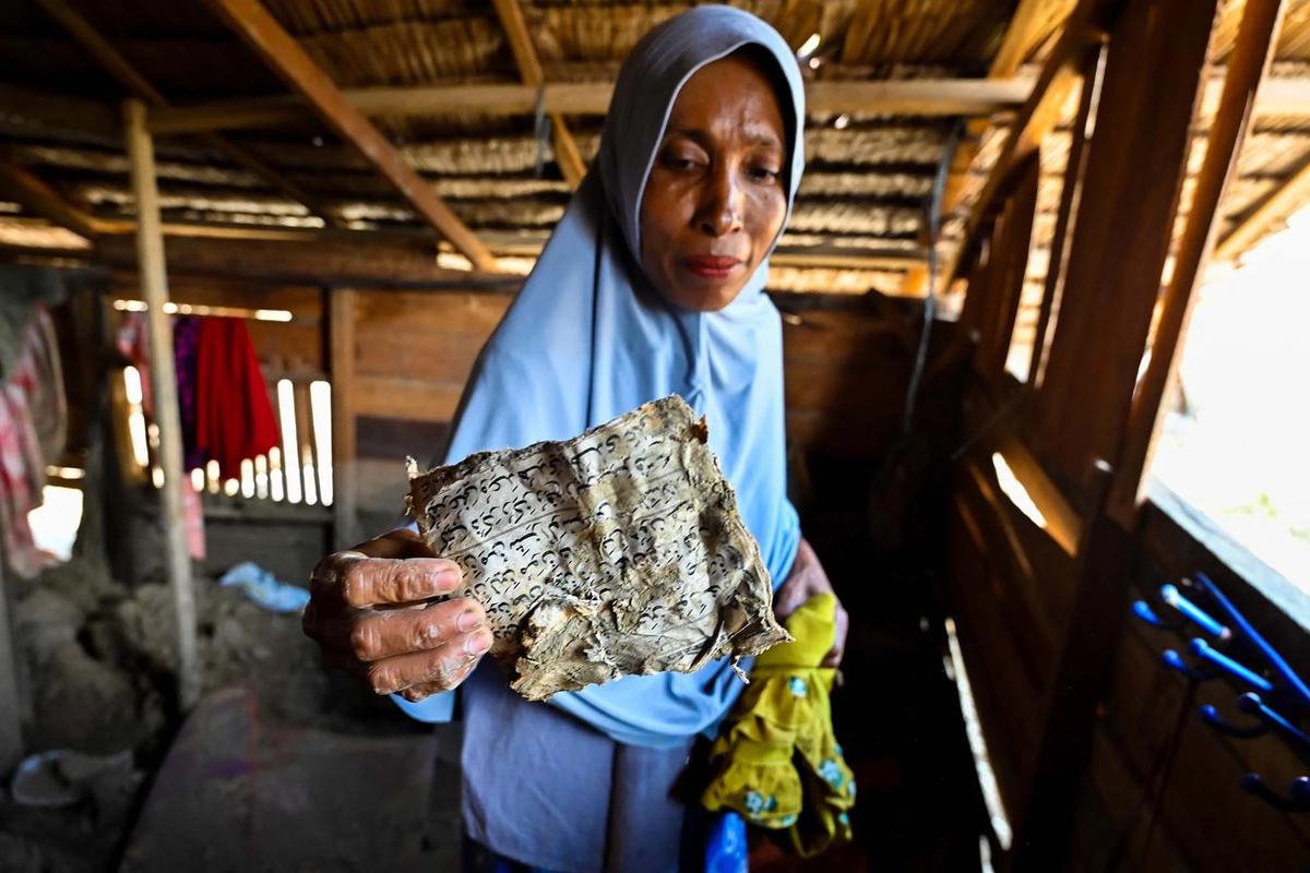 FOTO: Ramadan di Tengah Pengungsian Korban Banjir Aceh