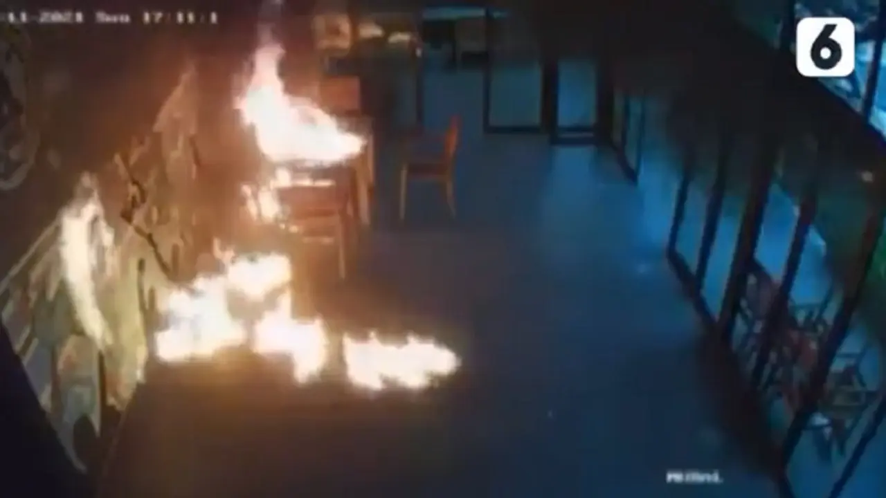 Pembakaran Kantor PSS Sleman
