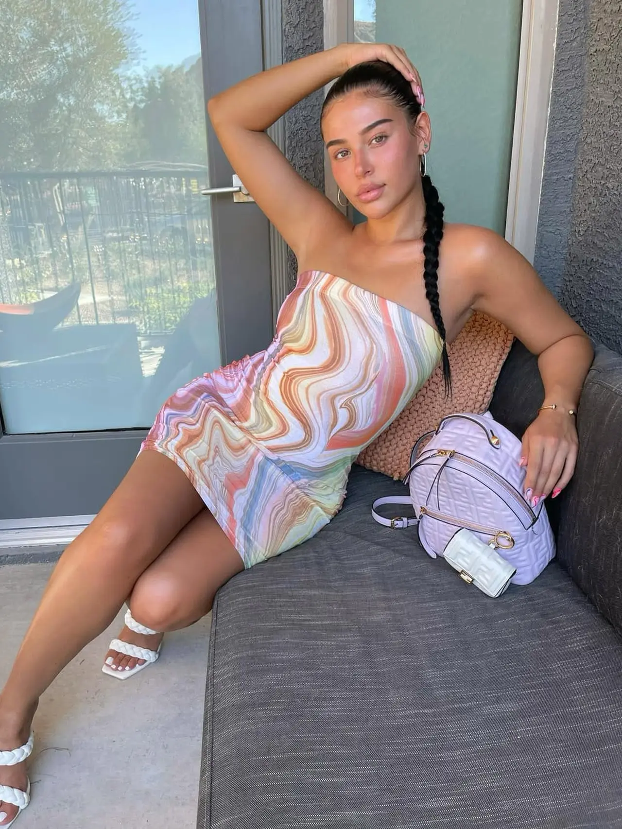 5 Potret Ashlyn Castro, Model Cantik yang Diduga Jadi Pacar Baru