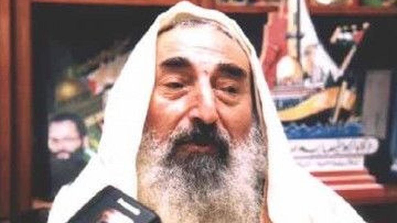 Saat masih berusia 12 tahun, Yassin mengalami peristiwa Nakba yang mengharuskan dirinya terusir dari rumahnya.<br>