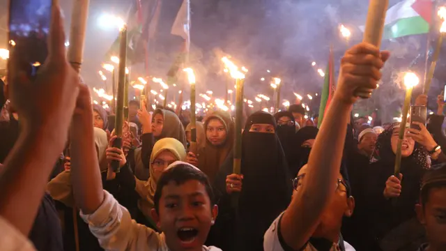 Pawai Obor di Medan