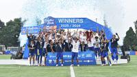 Akademi Persib Bandung U-18 berhasil menjadi juara di Hydroplus Soccer League Seri Bandung, Sabtu (16/5/2026). Dengan begitu, Akademi Persib Bandung bersama dengn Mojang Priangan bakal berangkat ke Kudus untuk mengikuti Hydroplus Soccer League All-Stars yang akan dihelat pada Juli 2026. (Bola.com/Erwin Snaz)
