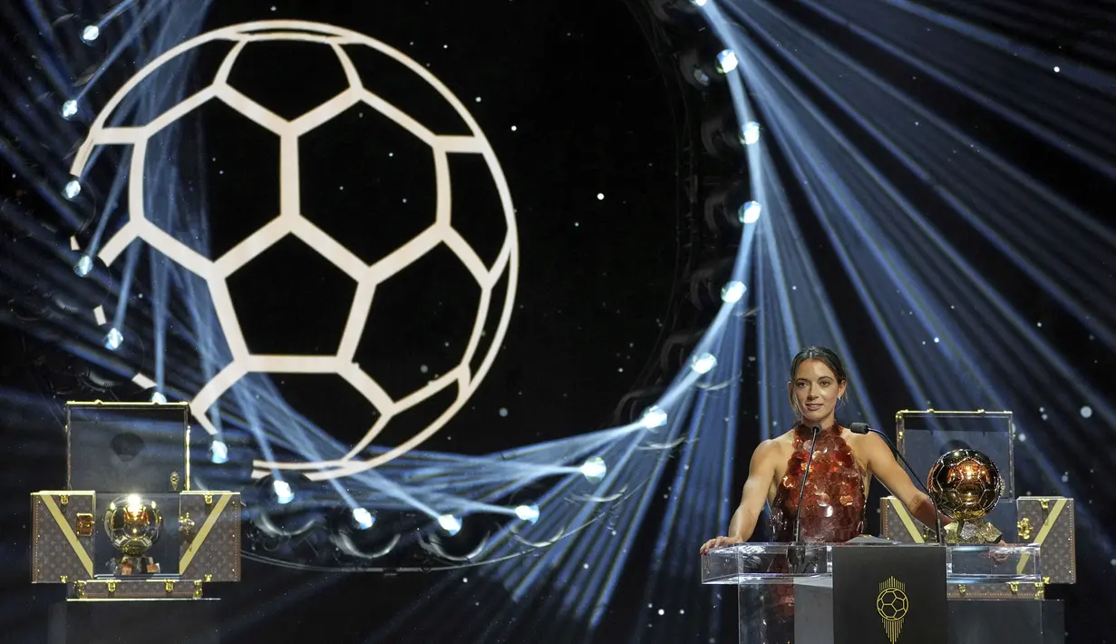 Catatan ini tak lepas dari peranannya membawa Timnas wanita Spanyol menjadi runner-up Euro 2025 dan runner-up final Liga Champions bersama Barcelona. Pemain 27 tahun itu juga terpilih sebagai pemain terbaik dalam dua ajang tersebut. (AP Photo/Thibault Camus)