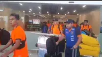 Punggawa timnas Piala Dunia U-17 Ekuador saat tiba di Bandara Juanda Surabaya. (Istimewa)