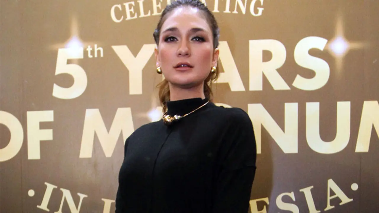 Luna Maya