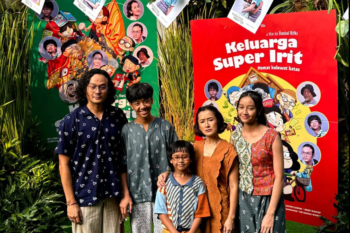 Keluarga Dwi Sasono (Dok. Falcon)