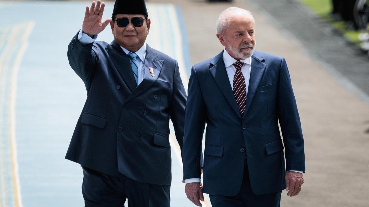 FOTO: Presiden Prabowo Sambut Presiden Brasil di Istana Merdeka, Perkuat Kerja Sama Strategis Indonesia–Brasil