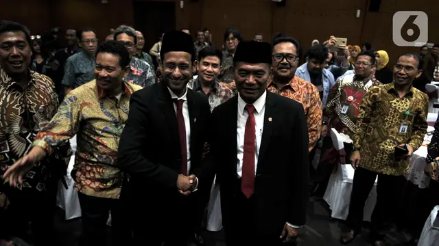 Semringahnya Nadiem Makarim Saat Tiba di Kemendikbud