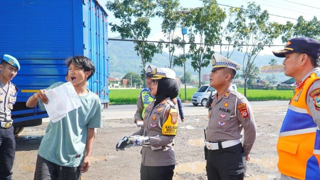Penertiban Truk Mudik Garut: Polda Jabar Tindak Belasan Kendaraan Berat di Jalur Limbangan