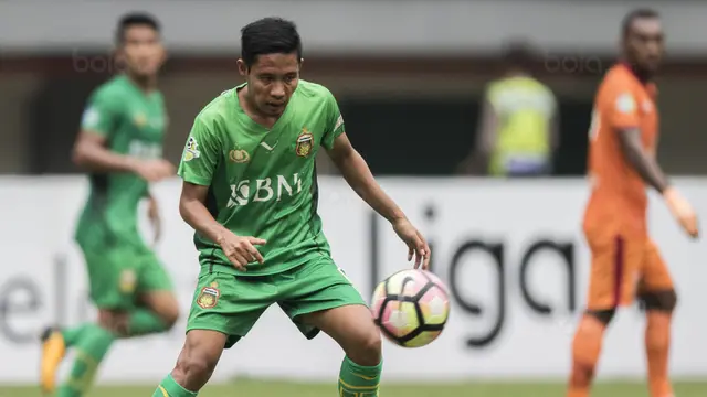 Evan Dimas