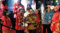 Bupati Puncak Papua Willem Wandik Sabet Penghargaan Kepala Daerah Inovatif 2019