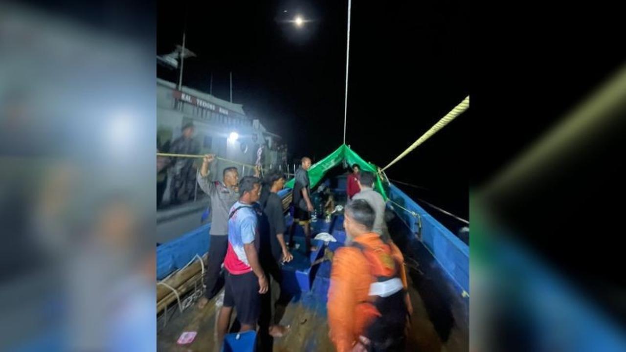 Evakuasi Korban KM Anaya Terbakar di Laut Maluku, Satu Kritis di RSUP Prof Kandou Manado