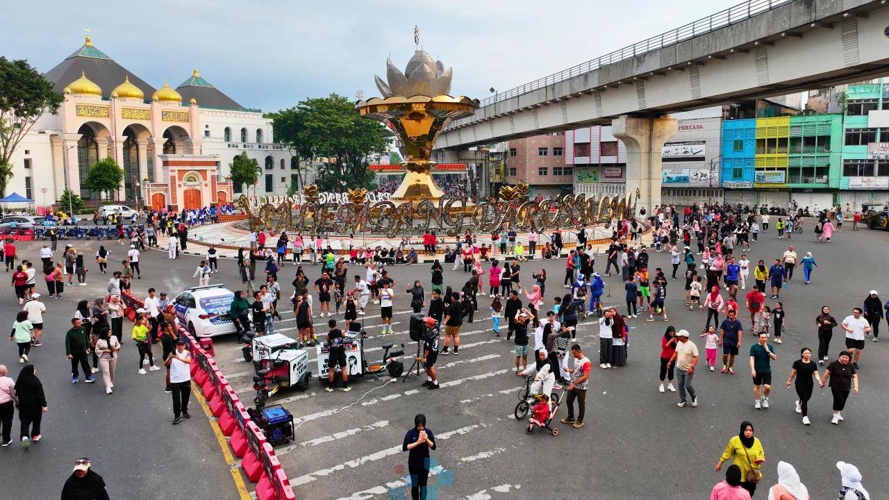 Sultan Palembang Kecam, Musik DJ Diputar di Depan Masjid Agung Saat CFD