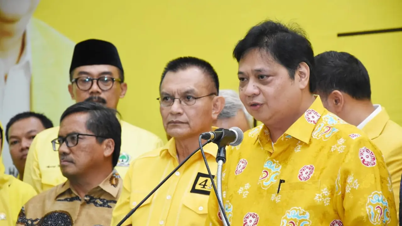 Ketua Umum Partai Golkar Airlangga Hartarto, di Kantor DPP Partai Golkar. (Istimewa)