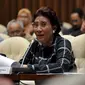 Menteri Kelautan dan Perikanan (KKP) Susi Pudjiastuti saat raker dengan Komisi IV DPR di Jakarta, (8/6). Rapat tersebut membahas usulan alokasi dalam Rancangan Anggaran Pendapatan dan Belanja Negara Perubahan (RAPBN-P) 2016. (Liputan6.com/JohanTallo)