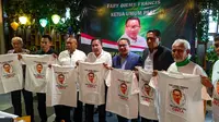 Konferensi pers Fary Djemi Francis sebagai Bakal Calon Ketua Umum PSSI. (Bola.com/Muhammad Adiyaksa).
