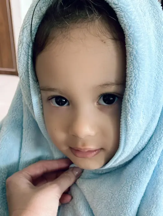 Arabella anak Aura Kasih (Instagram/aurakasih)