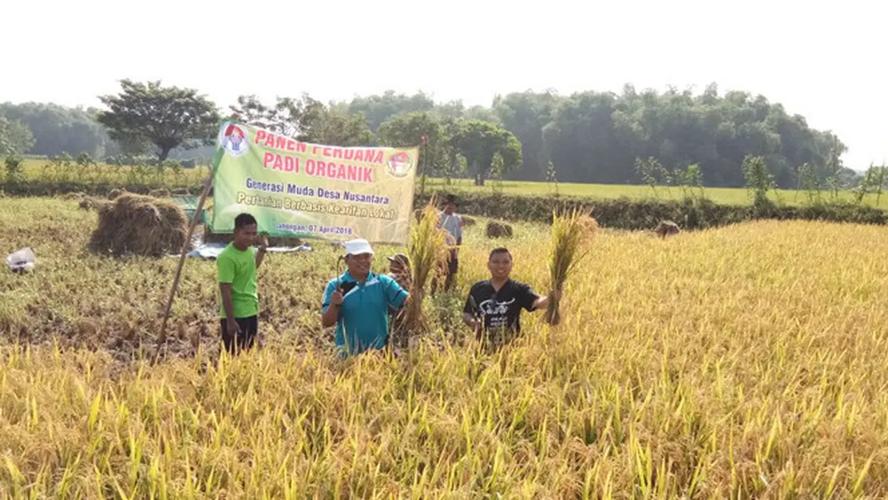 Kemenpora dan petani muda