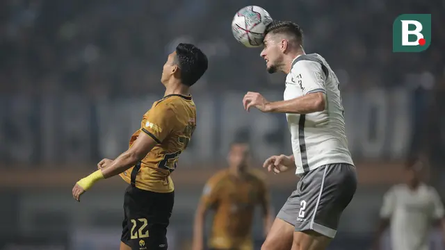 Foto: Gol Sani Rizki Fauzi Buyarkan Kemenangan Persib Bandung atas Bhayangkara FC di Pekan Pertama BRI Liga 1 2022 / 2023