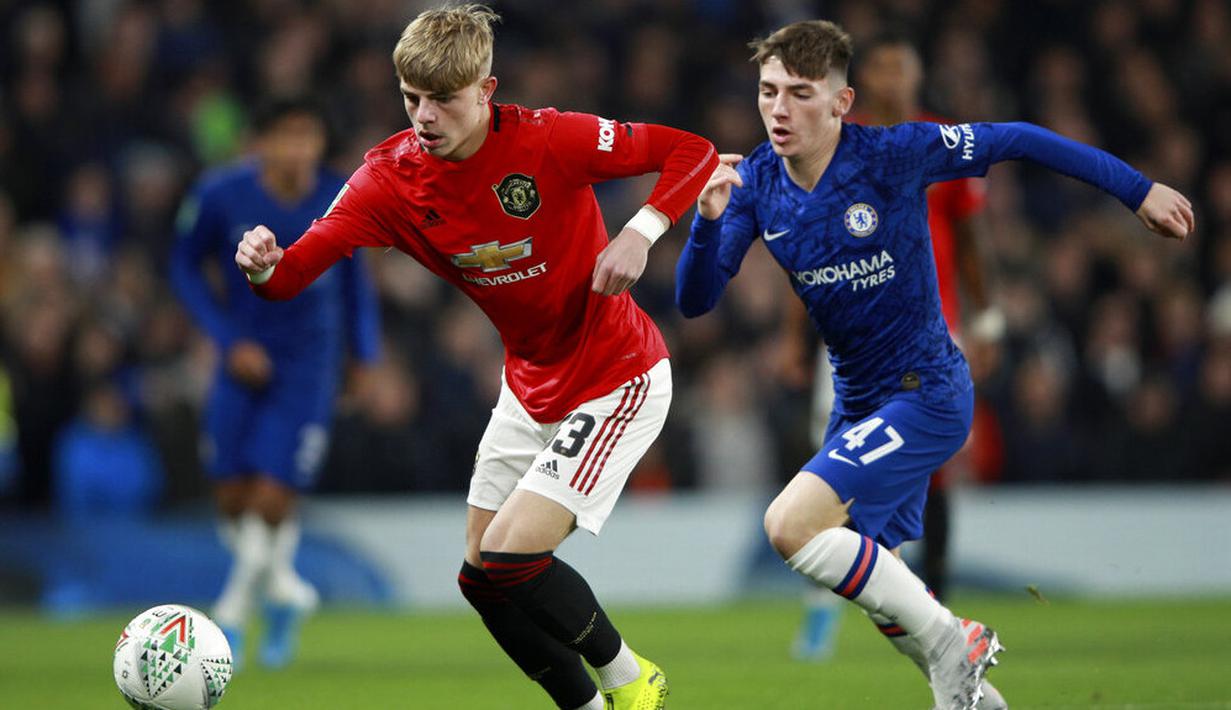 Wonderkid Chelsea itu menjadi bintang sekaligus motor serangan saat The Blues menang atas Liverpool dengan skor 2-0 dan kemudian mengalahkan Everton dengan skor 4-0. (AP/Ian Walton)