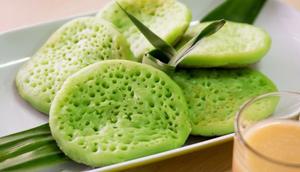 Serabi Hijau Pandan.