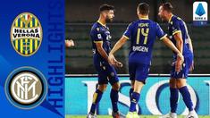 Berita video gol-gol yang tercipta ketika Inter Milan ditahan imbang 2-2 melawan Hellas Verona pada pekan ke-31 Serie A 2019-2020, Jumat (10/7/2020) dini hari WIB.