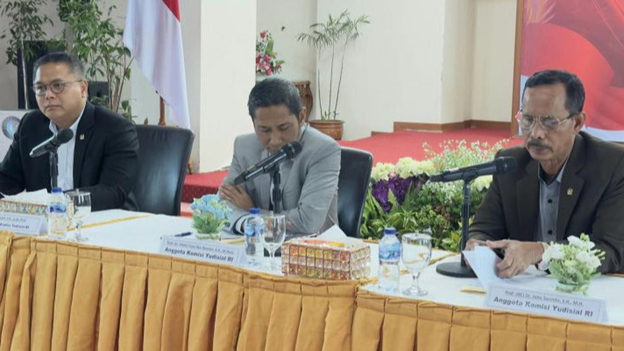 KY Turun Tangan Pantau Sidang Lanjutan Hotman vs Razman di PN Jakut Pascagaduh