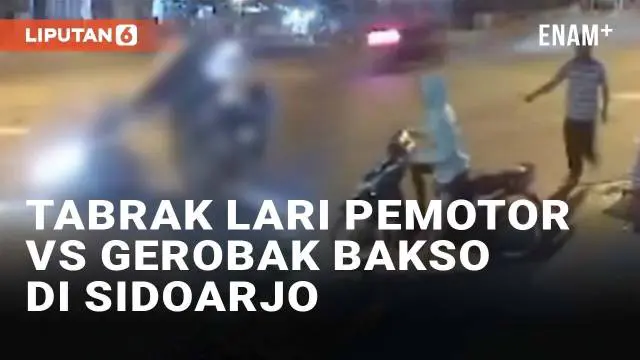 VIDEO: Pemotor Kabur Usai Tabrak Gerobak Bakso di Sidoarjo