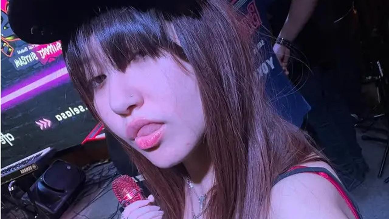 6 Potret Naykilla Penyanyi Lagu Garam dan Madu yang Viral, Gayanya Menawan