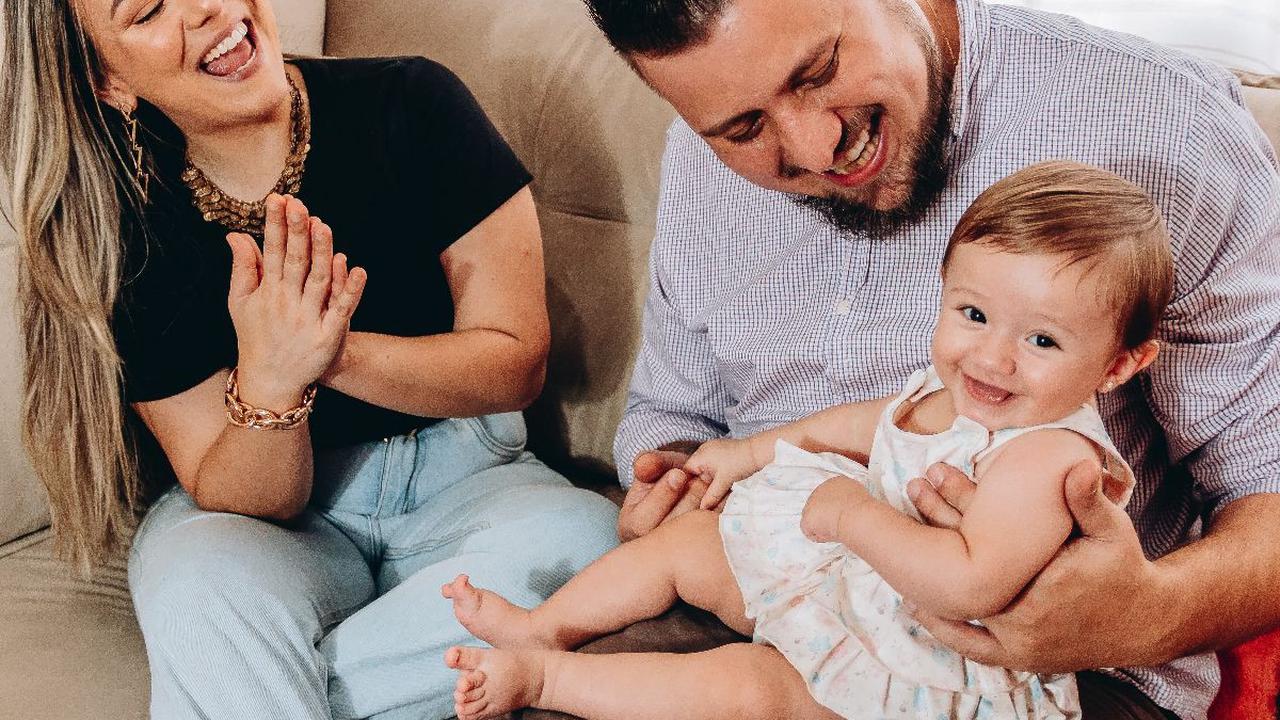 Banyak orangtua yang akan senang memiliki bayi atau balita dalam kondisi gemuk. Kondisi tersebut kerap dianggap lucu oleh orangtua dan merupakan penanda bayi sehat.