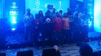 PT. Futbal Momentum Asia (FMA) mengumumkan telah menjadi pemegang lisensi hak siar ekslusif media untuk penyiaran Liga Champions selama tiga musim (2018-2021), di Indonesia.