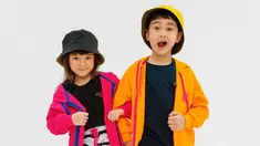 Gading Marten dan Raffi Ahmad bersahabat, Gempita dan Rafathar juga sudah dekat sedari keduanya kecil. Saking kompaknya, tak sedikit warganet yang berharap kelak seiring dengan bertambahnya usia keduanya, Gempi dan Rafathar tetap bersahabat. Mulai dari main bareng sama pemotretan bareng, kebersamaan dua anak artis ini bikin warganet gemas. (Liputan6.com/IG/@gisel_la)