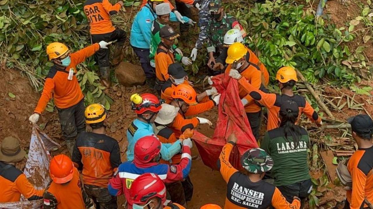 Tim SAR Temukan Delapan Korban Longsor Cilacap, Total 11 Jiwa Dievakuasi