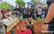 Innalillahi Wainna Ilaihi Rajiun, Gilang Dirga Berduka