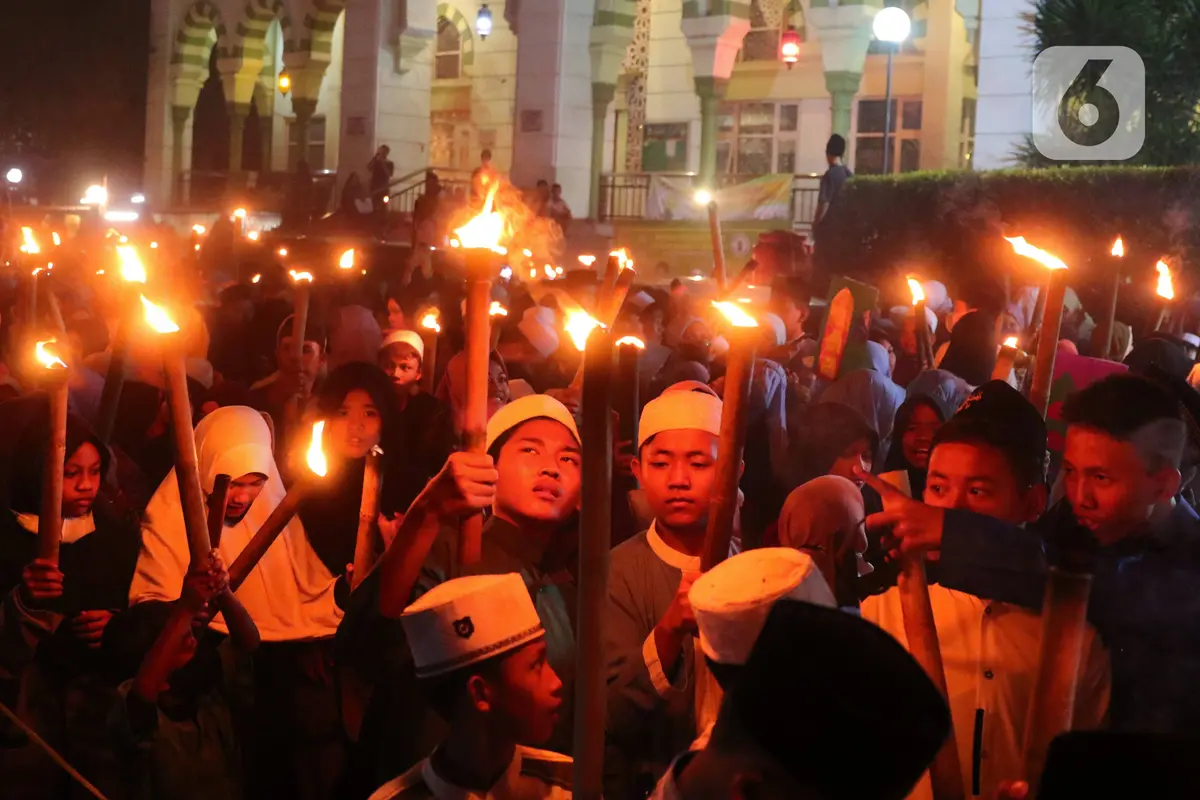 Semarak Pawai Obor Menyambut Tahun Baru Islam di Tangerang