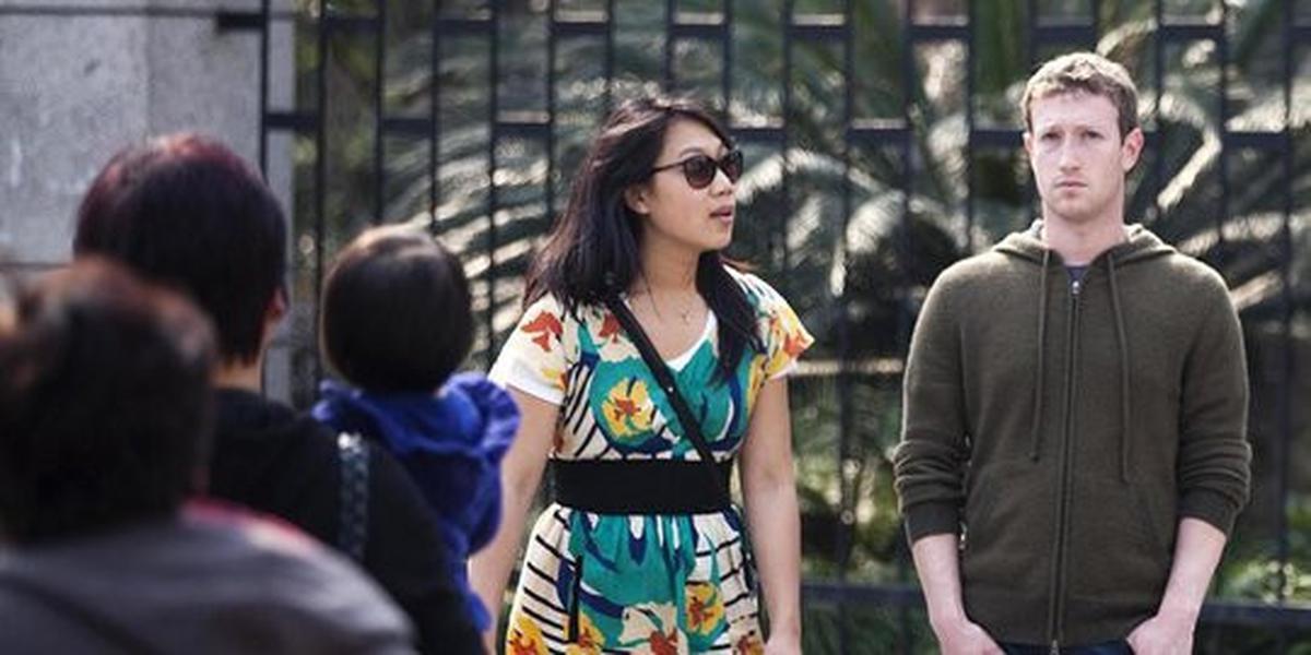 Mark Zuckerberg umur 31 tahun kekayaan USD 47,2 miliar