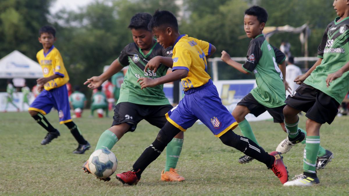Potensi Sepak Bola Kelompok Umur Jadi Penggerak Industri Olahraga: Membuat Perputaran Ekonomi Menggeliat