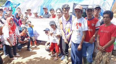 Relawan Solmet peduli korban longsor Sukajaya Bogor