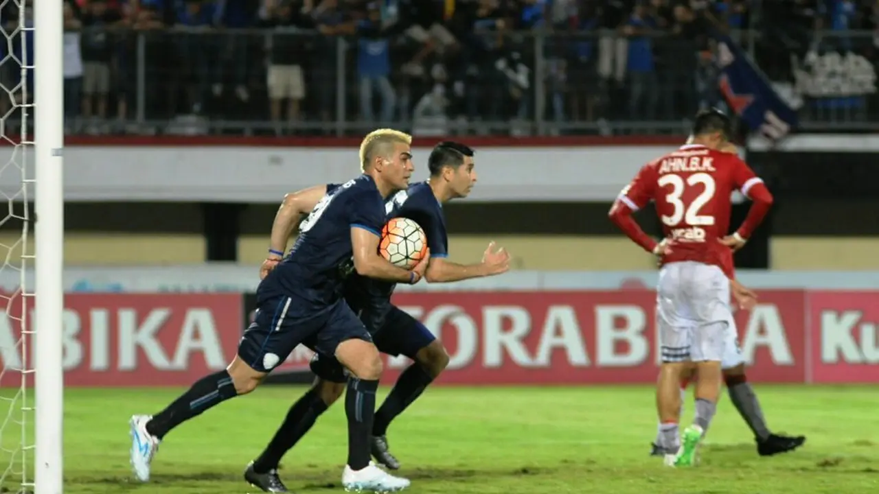 Arema Cronus