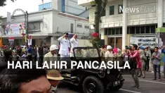 Masyarakat Bandung menyambut peringatan Hari Lahir Pancasila dengan antusias. 