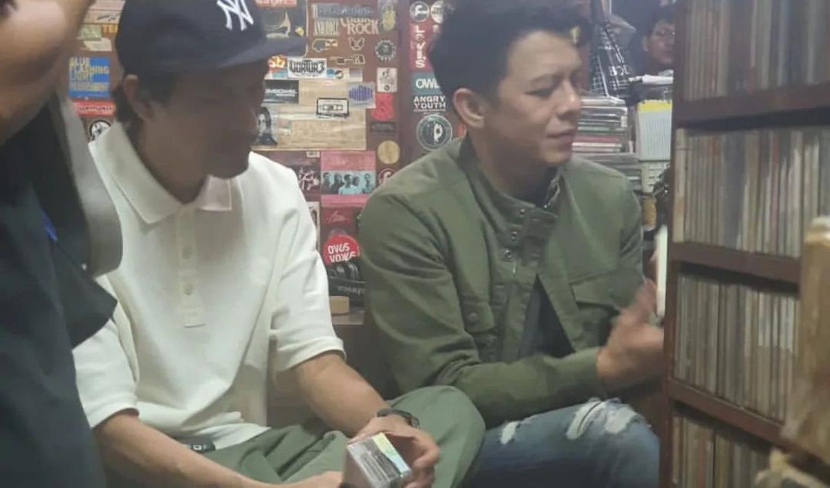 Jadi Tempat Nongkrong Kolektor Kaset sampai Si Empunya Lagu