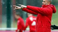 Pindah ke ManCity, Guardiola Tidak Fokus Latih Muenchen?