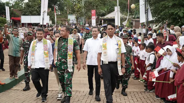 Mandiri Sahabat Desa Perkuat Ekonomi Berkelanjutan Lewat Aksi Pembersihan Waduk