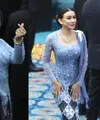 10 Potret Seleb Pakai Kebaya saat Dilantik Sebagai Anggota DPRD DKI Jakarta, Astrid Kuya, Tina Toon, hingga Bebizie