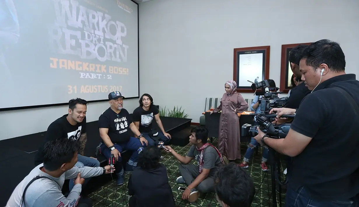Salah satu pemain Wakop DKI yang masih hidup, Indro sangat tersanjung dengan perolehan empat hari yang mendekati angka 2 juta penonton tersebut. (Bambang E. Ros/Bintang.com)