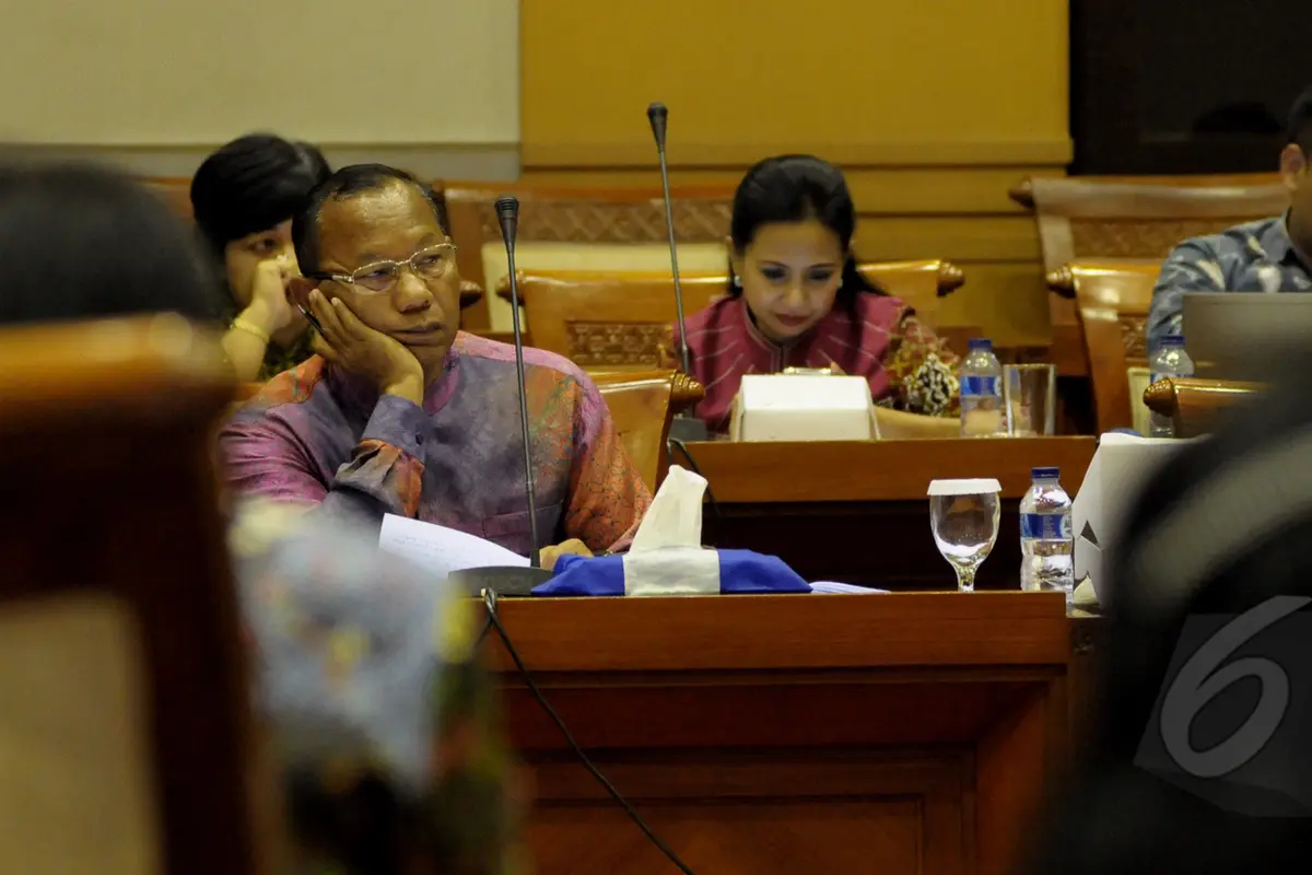 Kepala BNPT RDP dengan Komisi III DPR RI