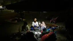 Upaya pencarian dan penyelamatan korban gempa di Myanmar terus dilakukan dengan bantuan tim dari berbagai negara. (Sai Aung MAIN/AFP)