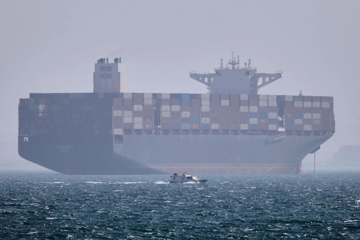FOTO: Ketegangan di Selat Hormuz Meningkat di Tengah Saling Klaim Iran dan Amerika Serikat