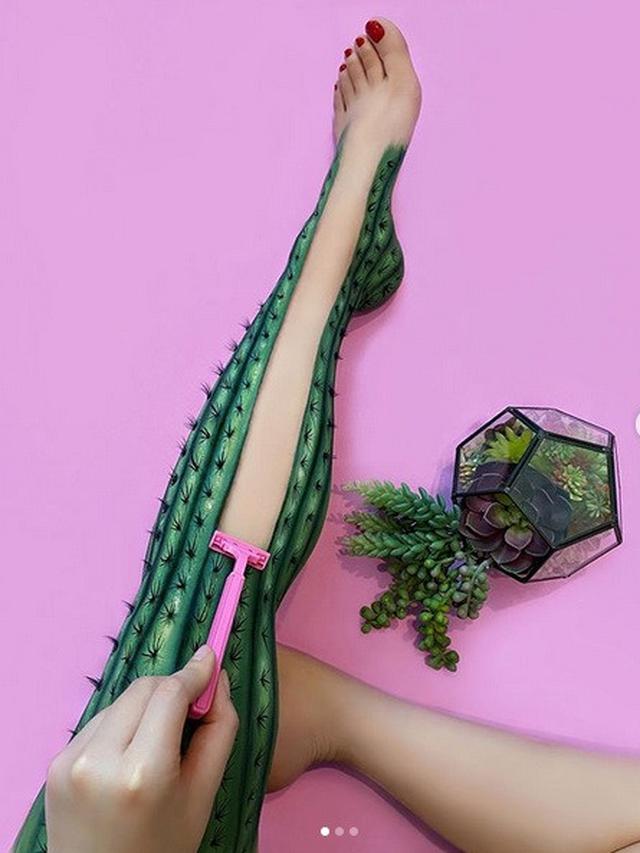 Ilusi optik di kaki dari makeup